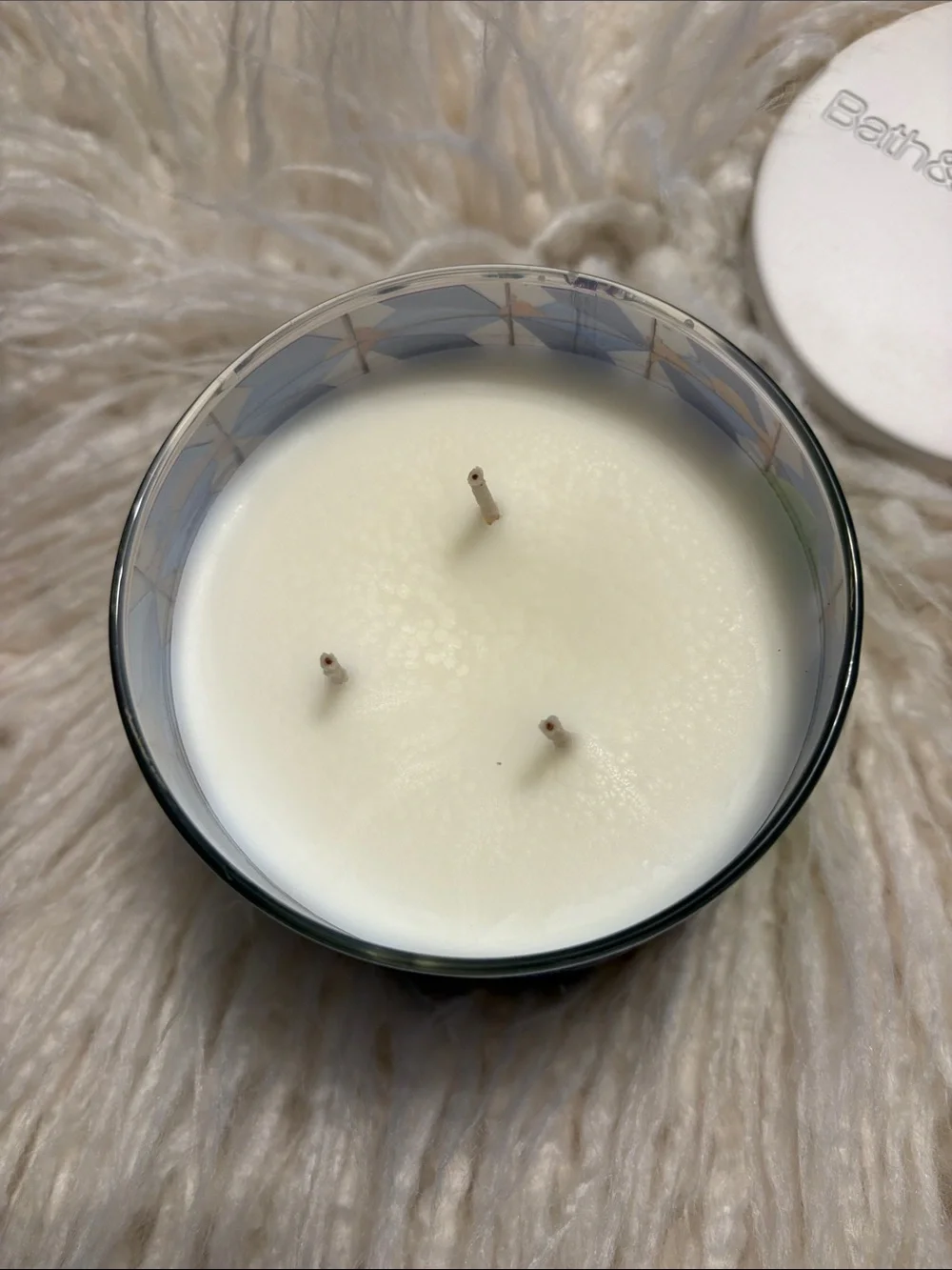 NWT! Bath and Body Works 3 wick candle
